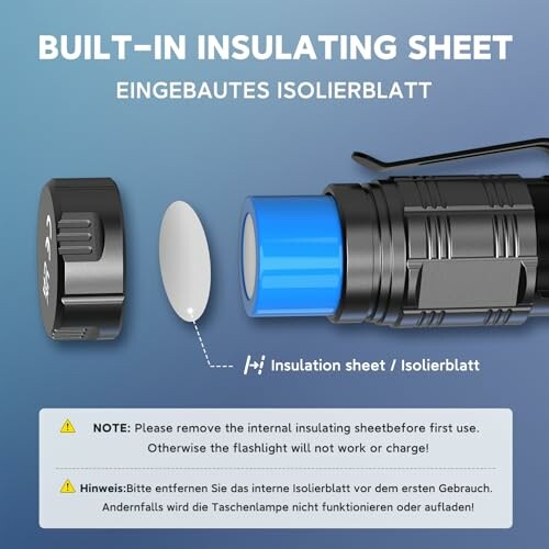 Taschenlampe mit Isolierblatt und Anleitung.